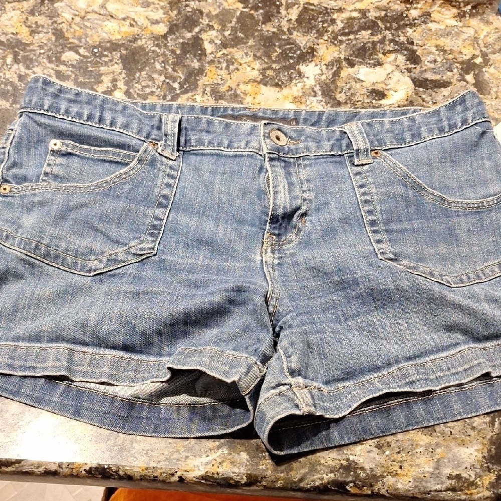 Calvin Klein Jeans Stretch Short Denim Shorts Size 14